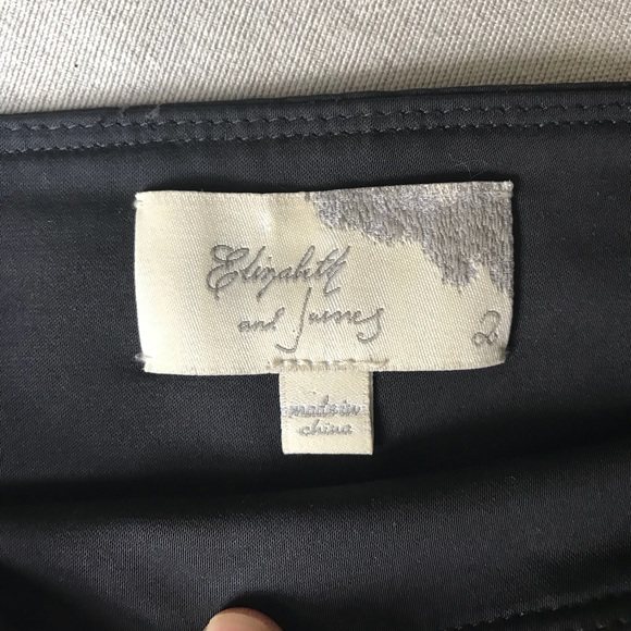Elizabeth and James Soft Black Skirt Size 2 - Picture 6 of 6